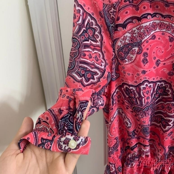Ralph Lauren Spring/Summer Dress, size 6, Pink Paisley Details - Picture 3 of 7